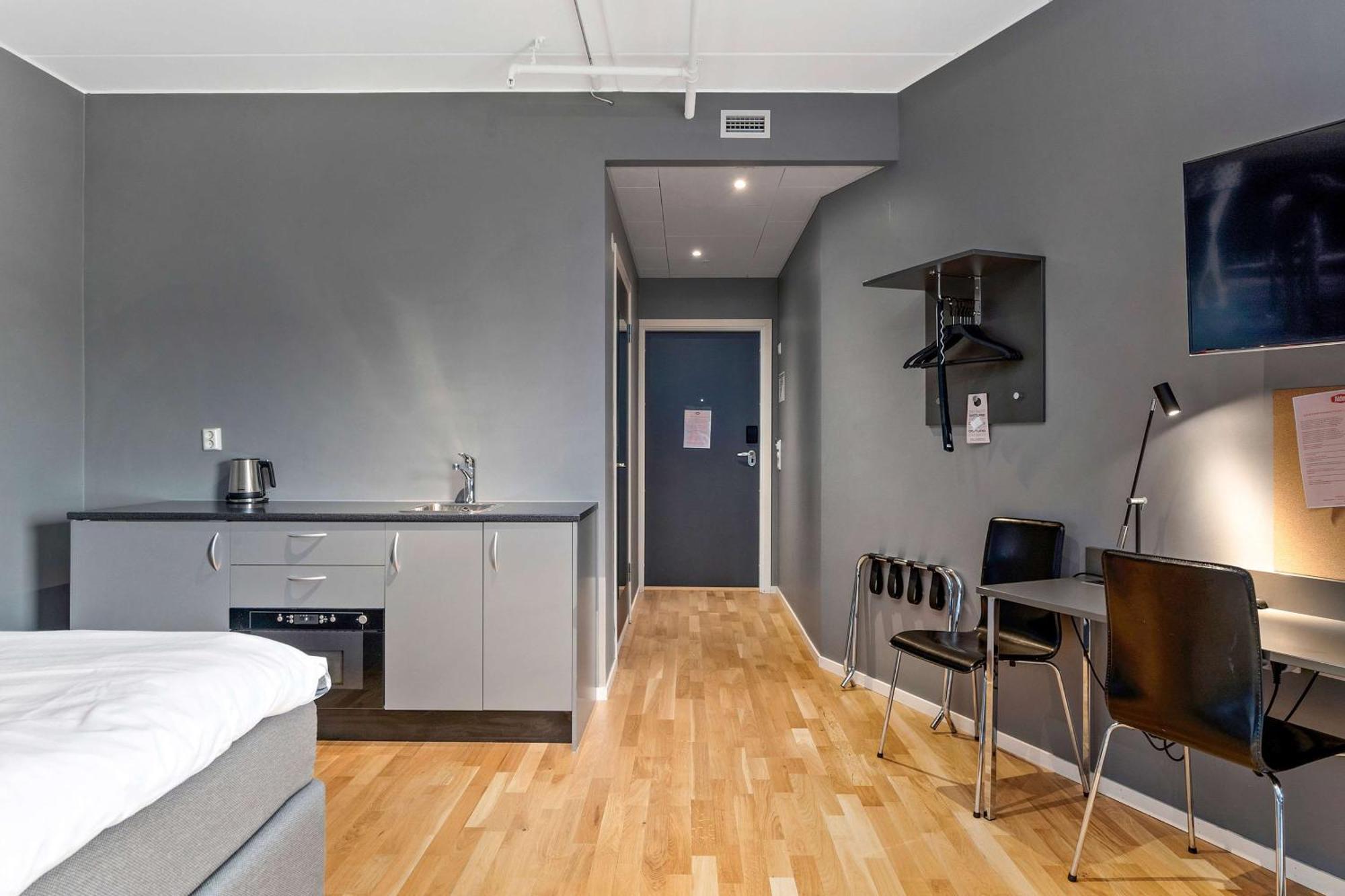 Aiden By Best Western Stockholm Kista Bagian luar foto