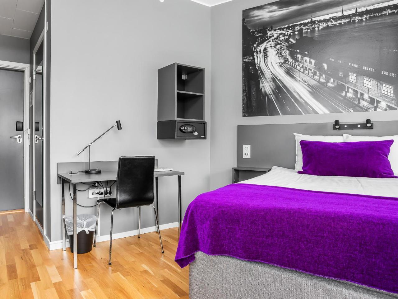 Aiden By Best Western Stockholm Kista Bagian luar foto
