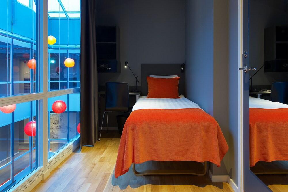 Aiden By Best Western Stockholm Kista Bagian luar foto